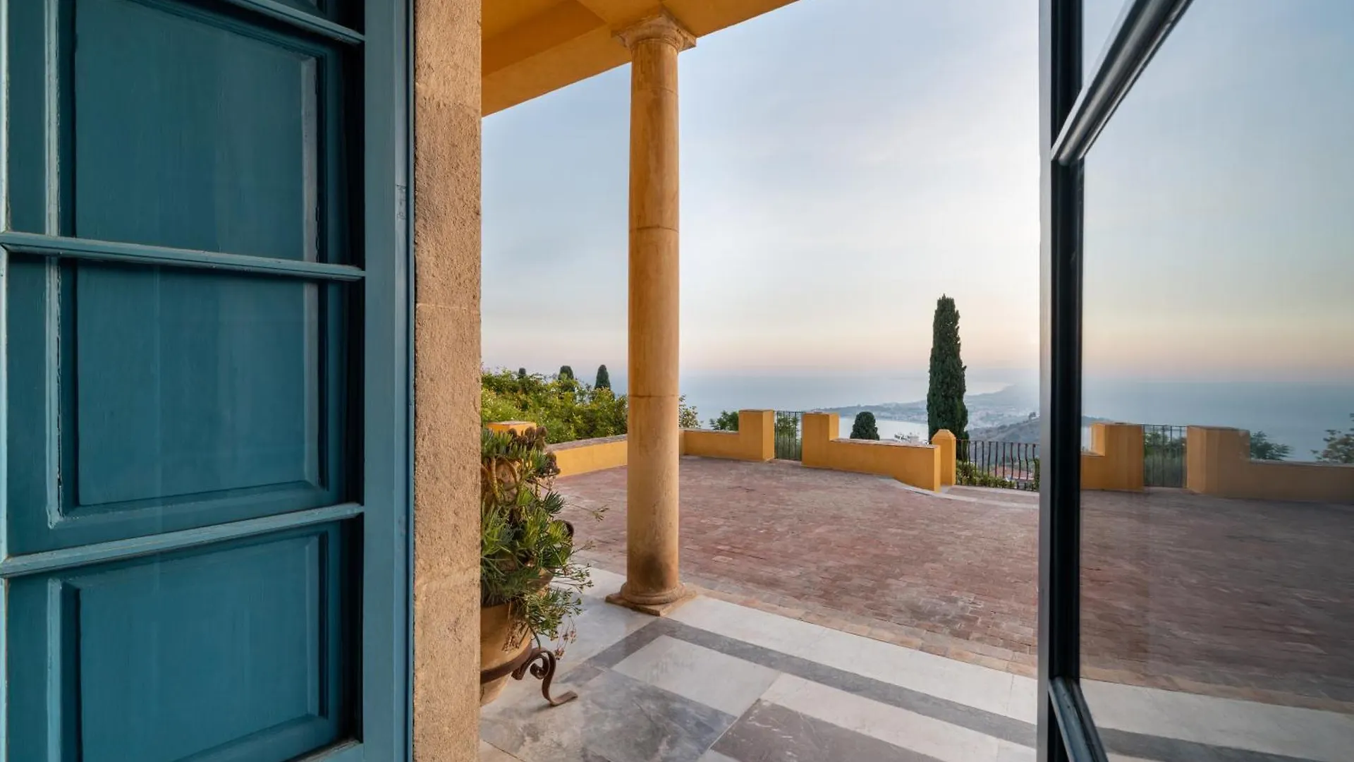 Casa Cuseni, Patrimonio Culturale Immateriale Unesco Taormina Bed & Breakfast